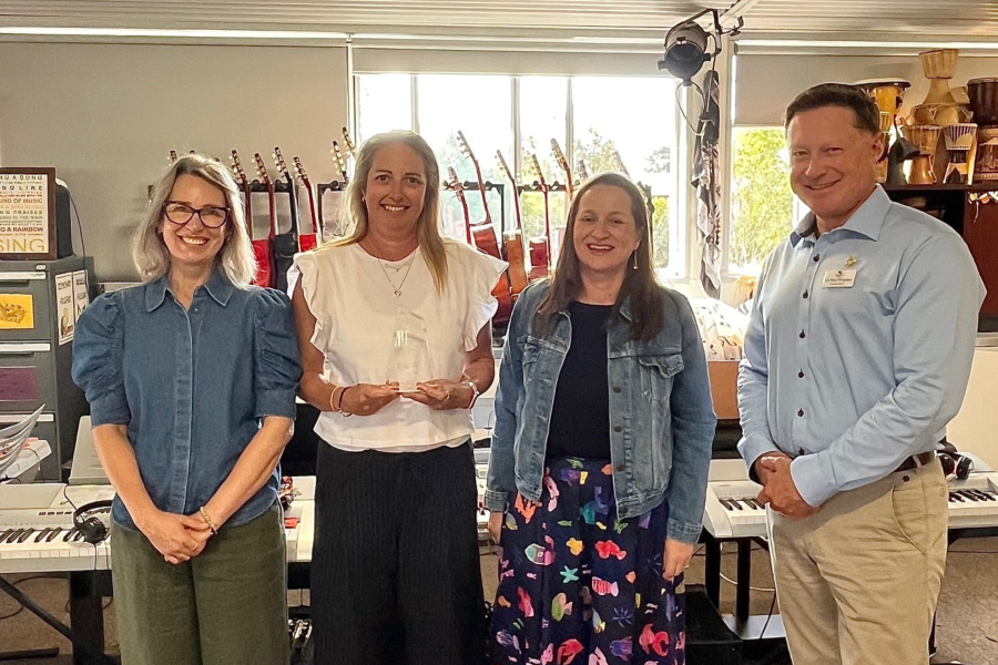 Celebrations at Mornington Park Primary